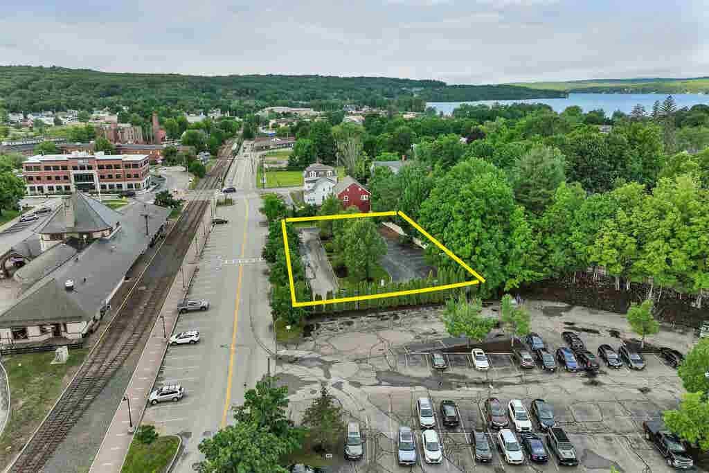 Photo of 31 New Salem Street, Laconia, NH 03246 (MLS # 5099694)