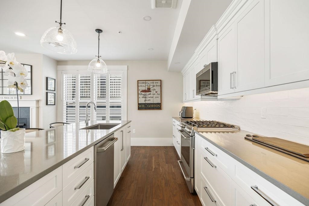 50 Maplewood Avenue 301