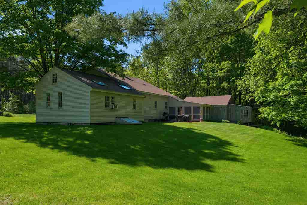 Photo of 976 New Hampton Road, Sanbornton, NH 03269 (MLS # 5091064)