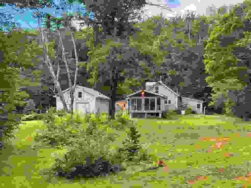 Photo of 23 Acorn Lane, Bartlett, NH 03845 (MLS # 5106202)