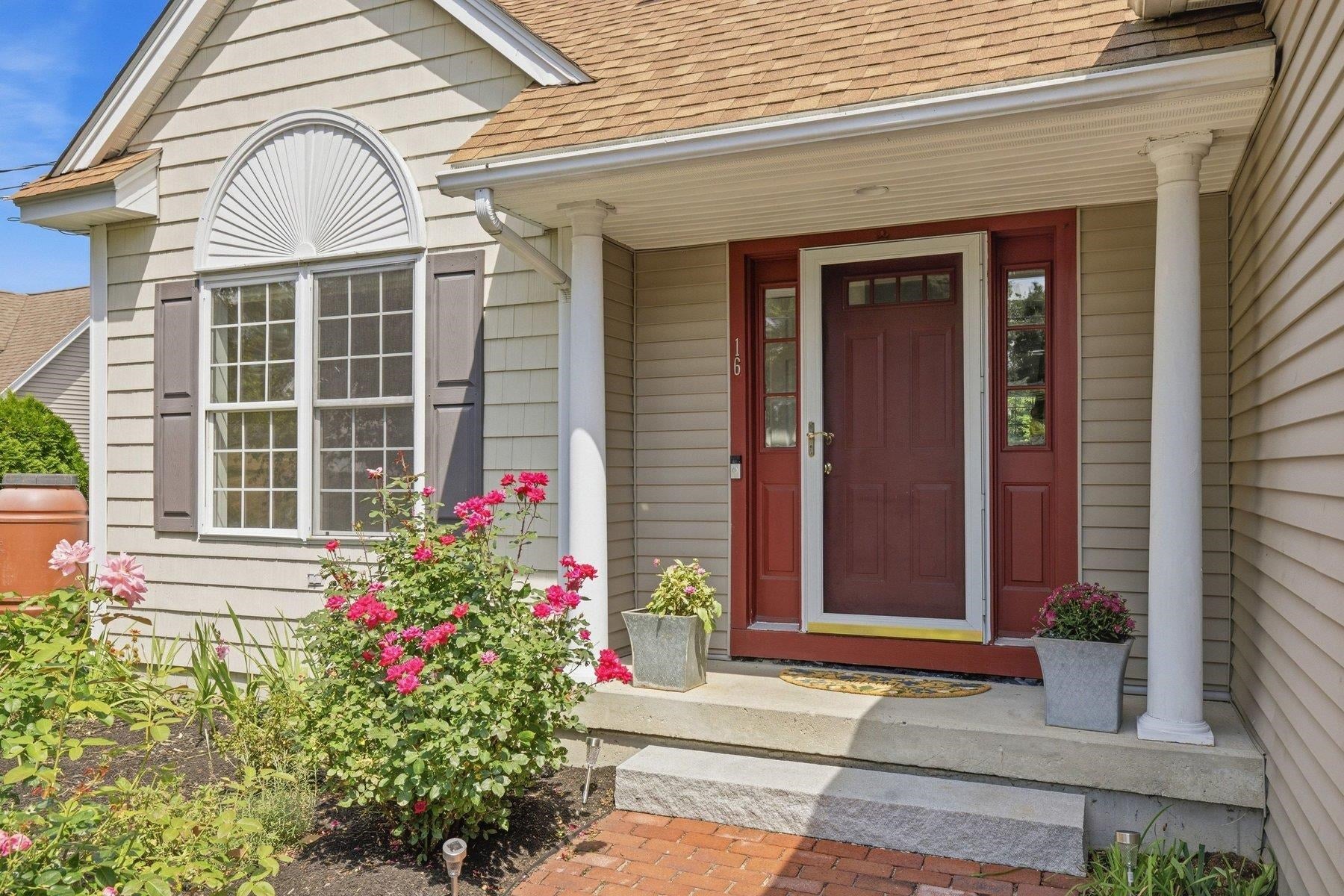 16 Dunlin Way