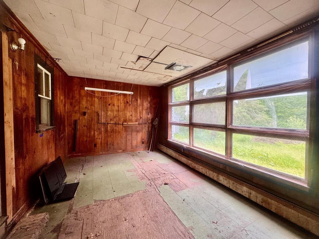 Photo of 190 Ashuelot Street, Winchester, NH 03470 (MLS # 5094108)