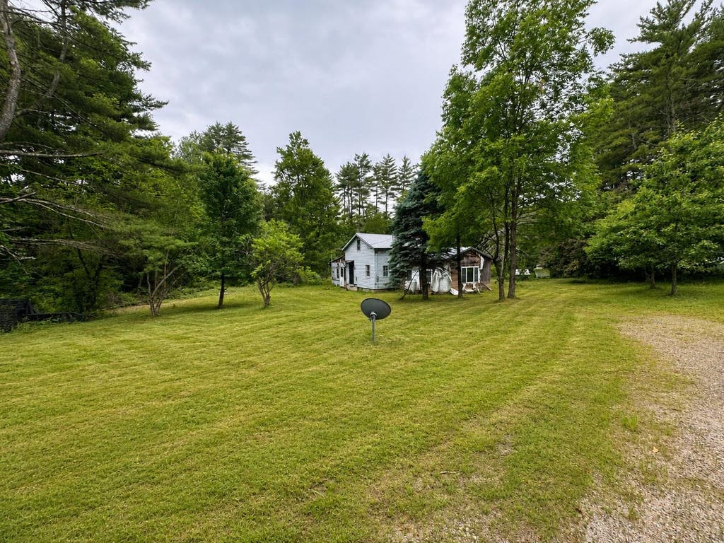Photo of 190 Ashuelot Street, Winchester, NH 03470 (MLS # 5094108)