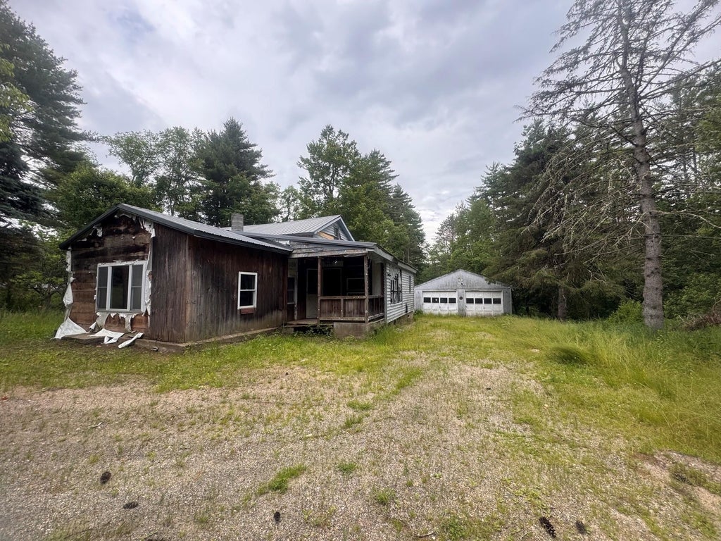 Photo of 190 Ashuelot Street, Winchester, NH 03470 (MLS # 5094108)