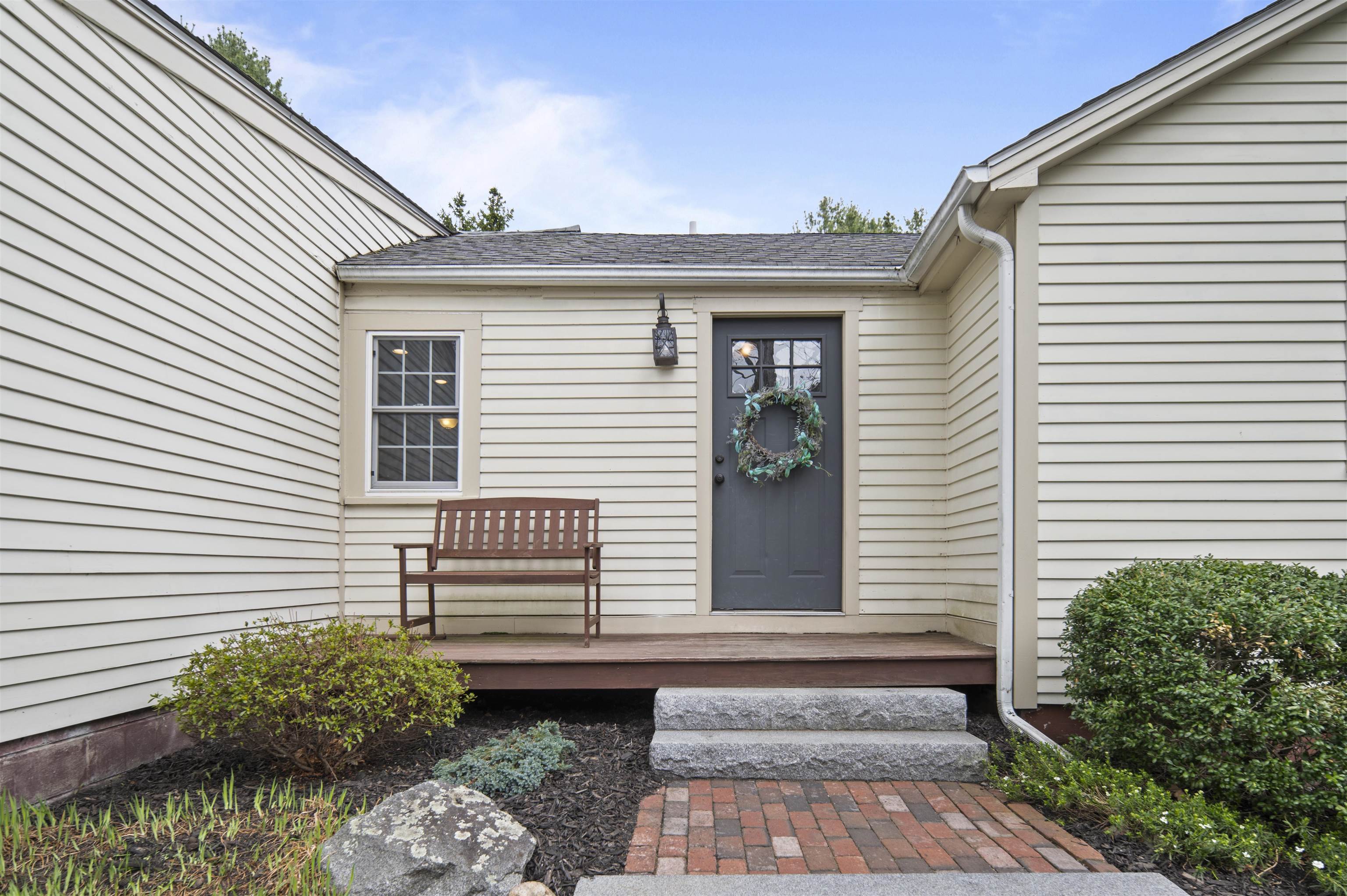 64 Kingston Road