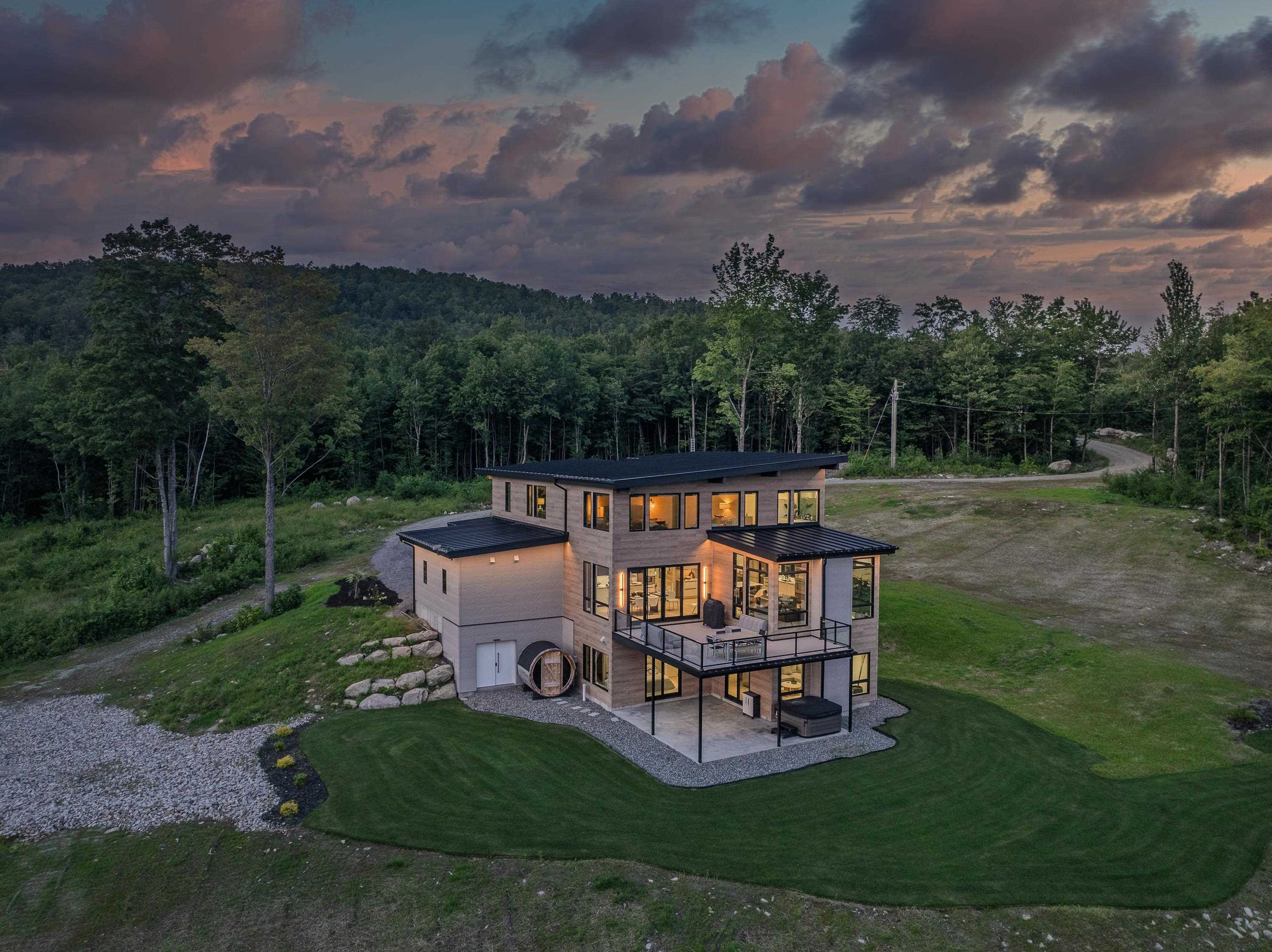 289 Ledgewood Drive