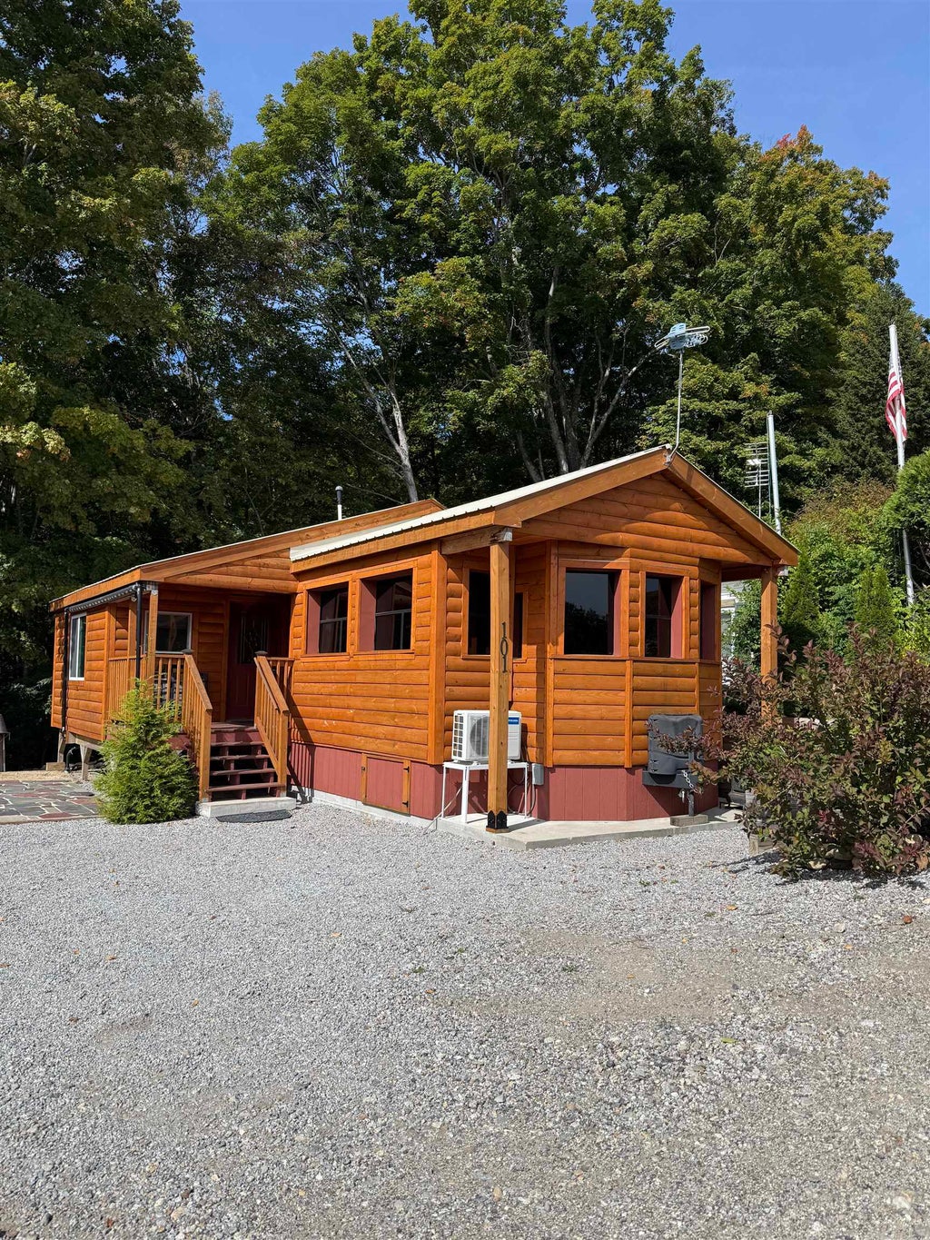 Photo of 194 Buckley Road #101, Weare, NH 03281 (MLS # 5111649)