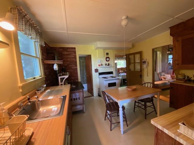 21 Hospitality Way