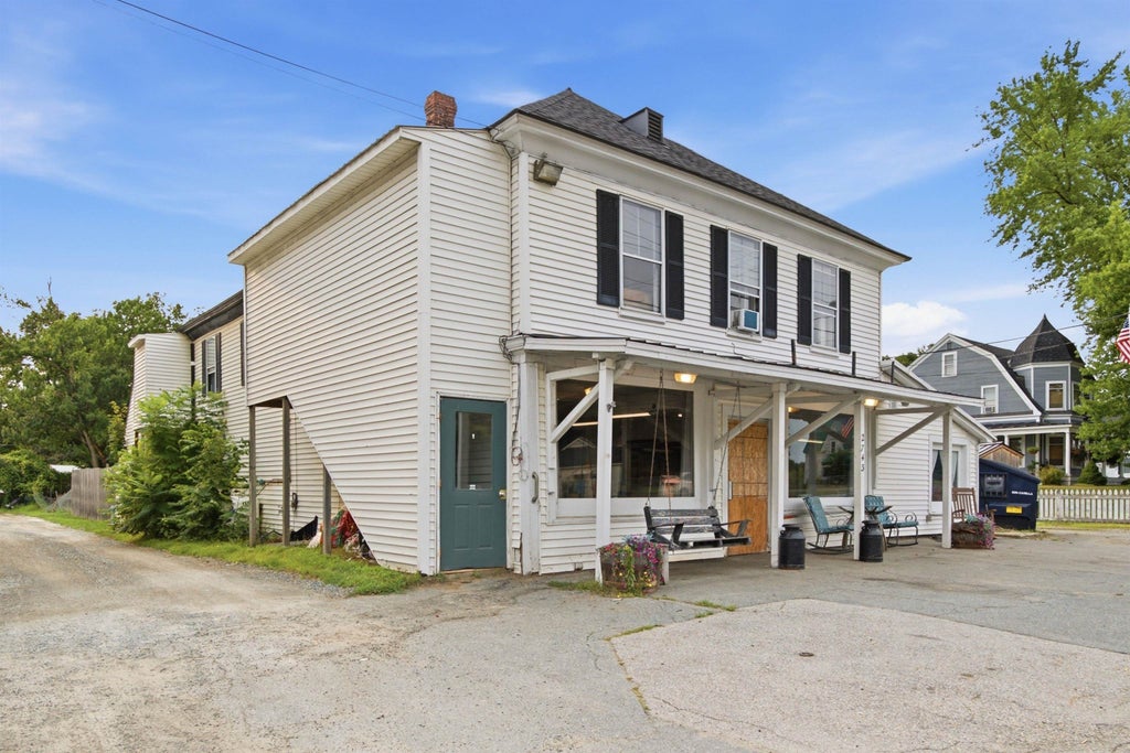 Photo of 2743 Dartmouth College Highway, Haverhill, NH 03774 (MLS # 5104996)