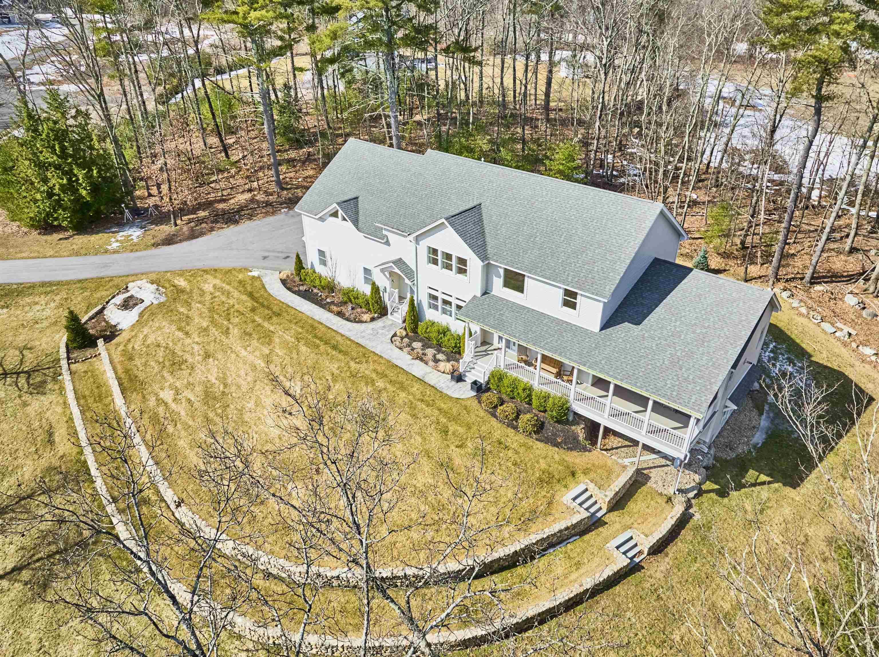23 Austin Lane