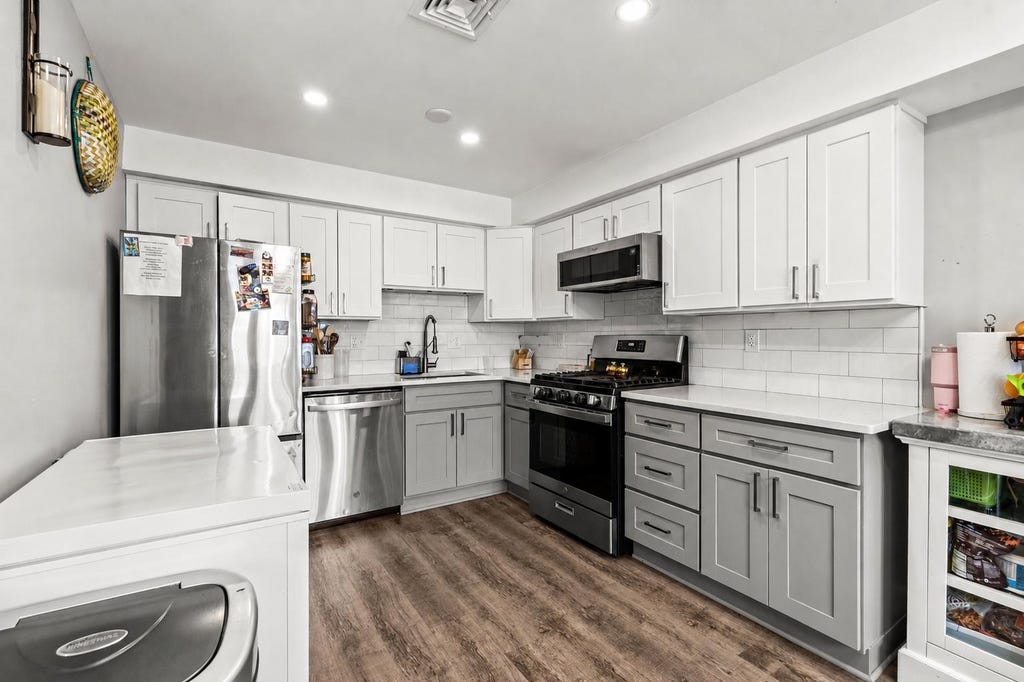Photo of 258 Stonebridge Drive, Nashua, NH 03063 (MLS # 5092651)
