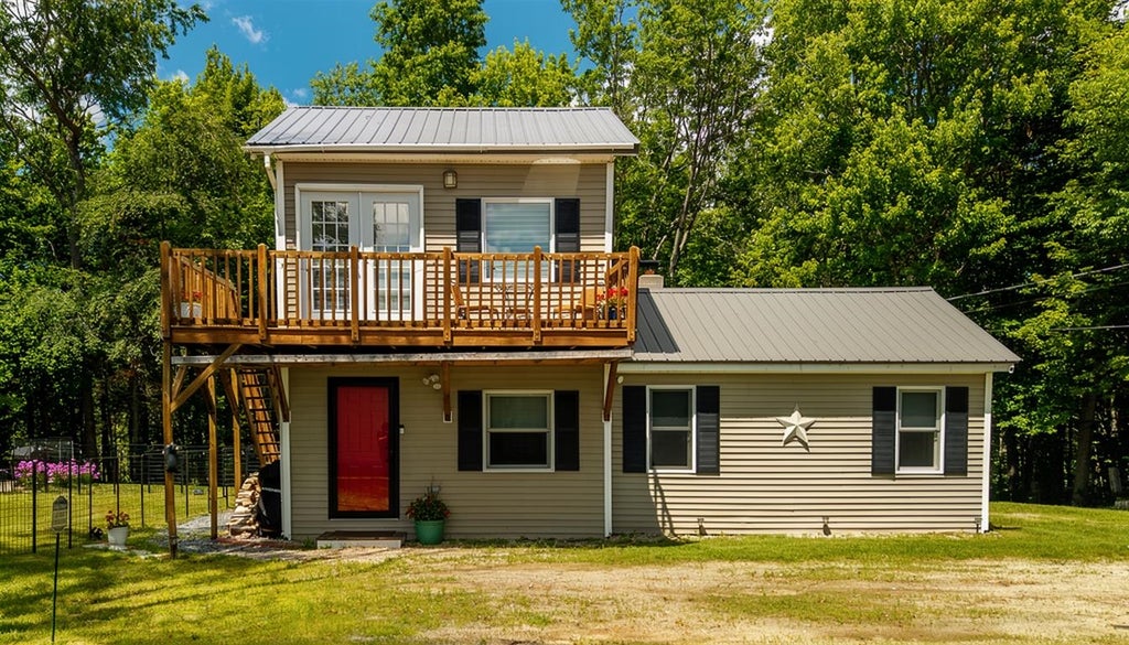 Photo of 378 Route 3 South, Carroll, NH 03598 (MLS # 5099659)
