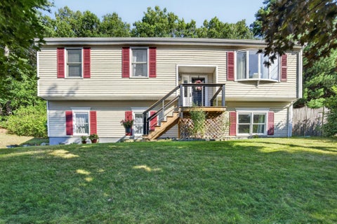 Photo of 18 Cobble Hill Road, Nashua, NH 03062 (MLS # 5099578)