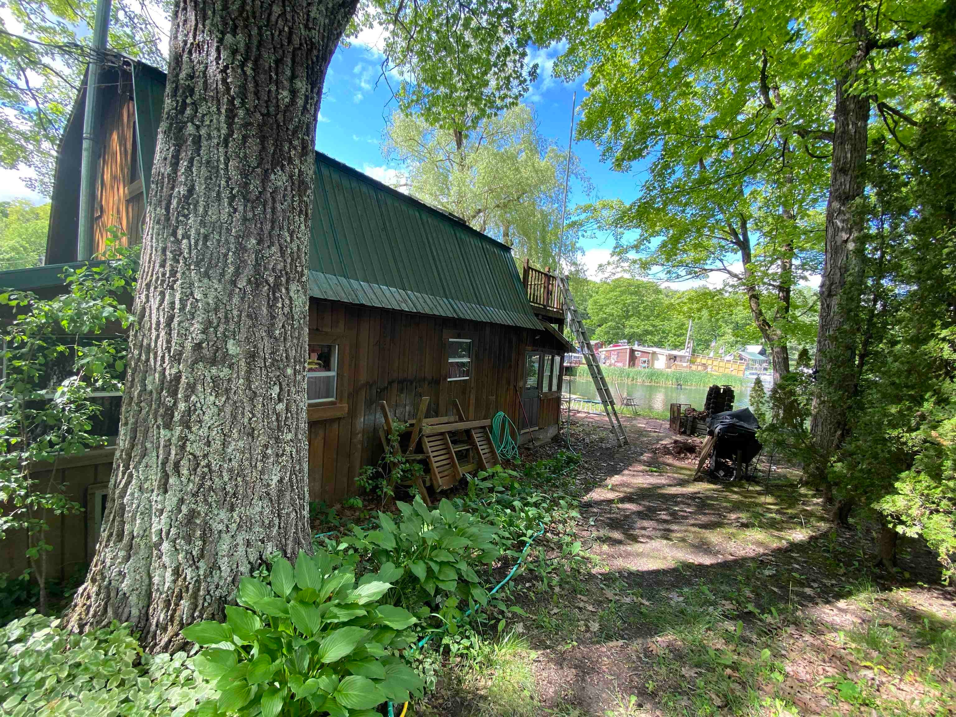 64 Tyminski Lane