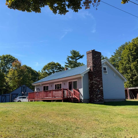 Photo of 17 HORNETOWN Road, Farmington, NH 03835 (MLS # 5111833)