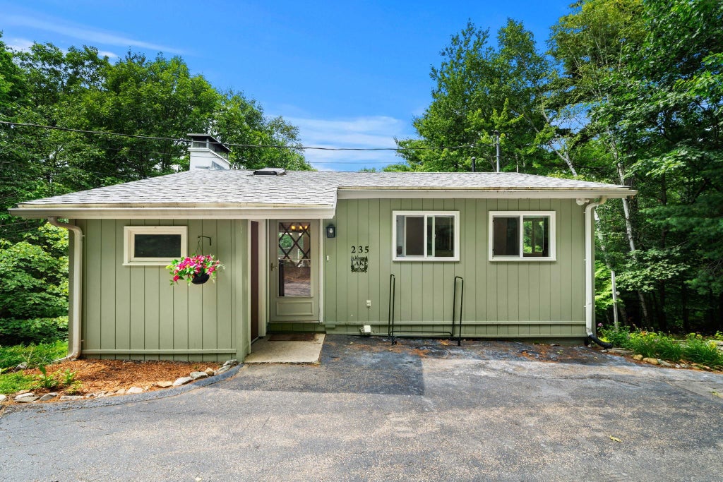 Photo of 235 Chestnut Drive, Gilford, NH 03249 (MLS # 5100552)