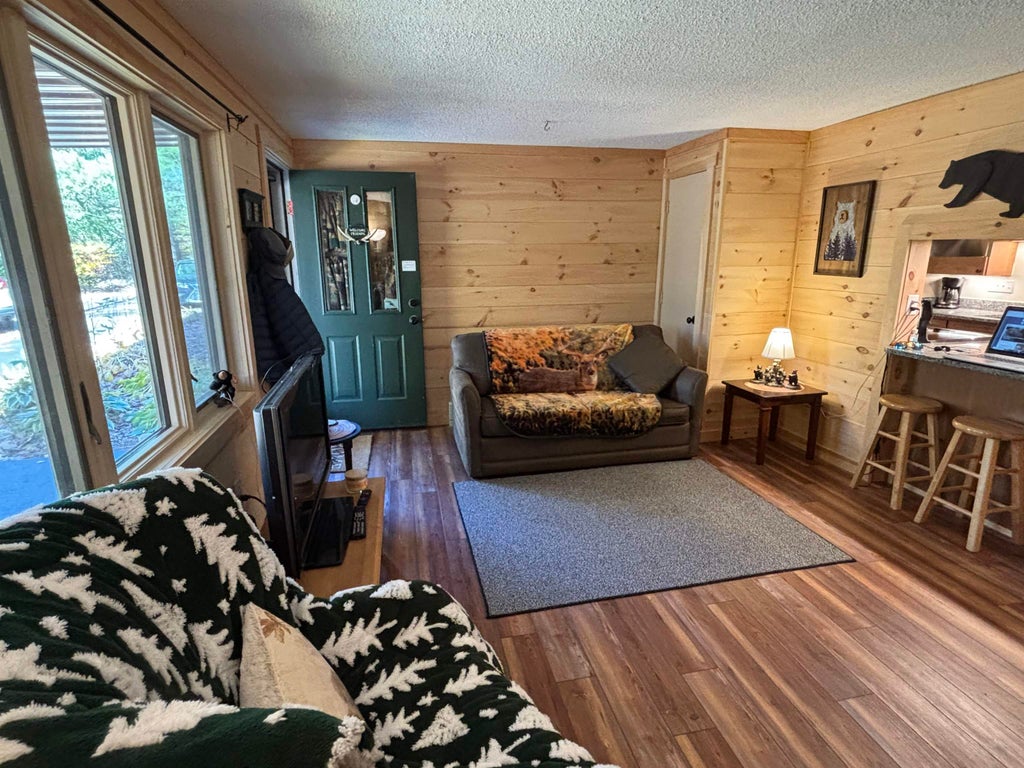Photo of 3 Chippewa Way #20, Waterville Valley, NH 03215 (MLS # 5114726)