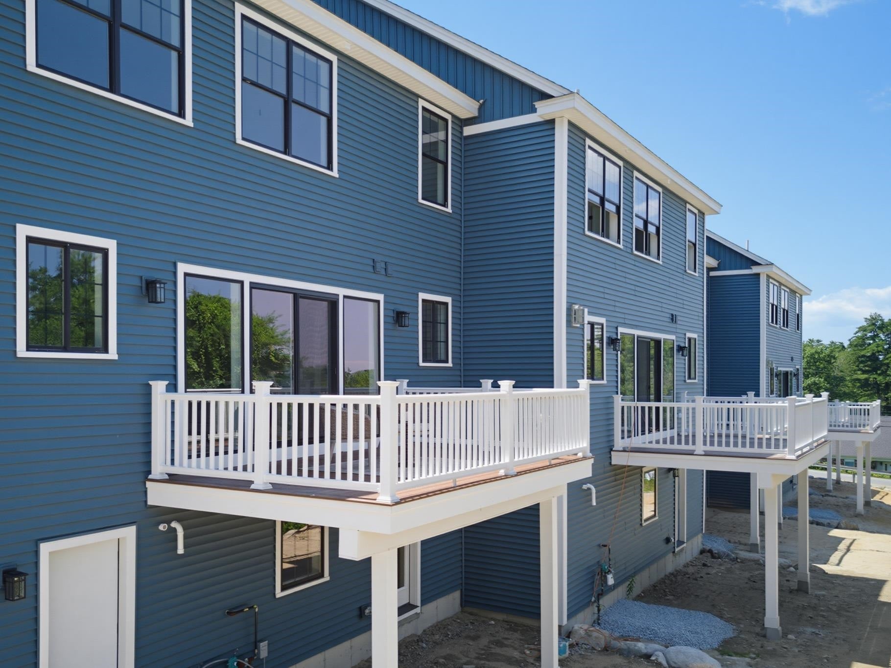 21 Upper Ladd Hill Road E