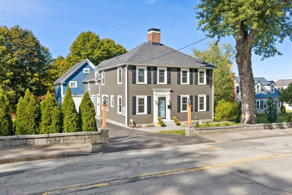 Photo of 121 Prospect Street, Franklin, NH 03235 (MLS # 5112242)