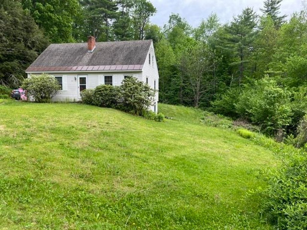 Photo of 76 Coral Avenue, Charlestown, NH 03603 (MLS # 5083529)