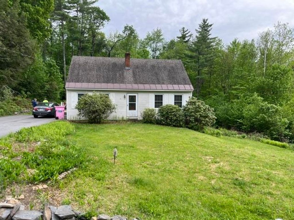 Photo of 76 Coral Avenue, Charlestown, NH 03603 (MLS # 5083529)