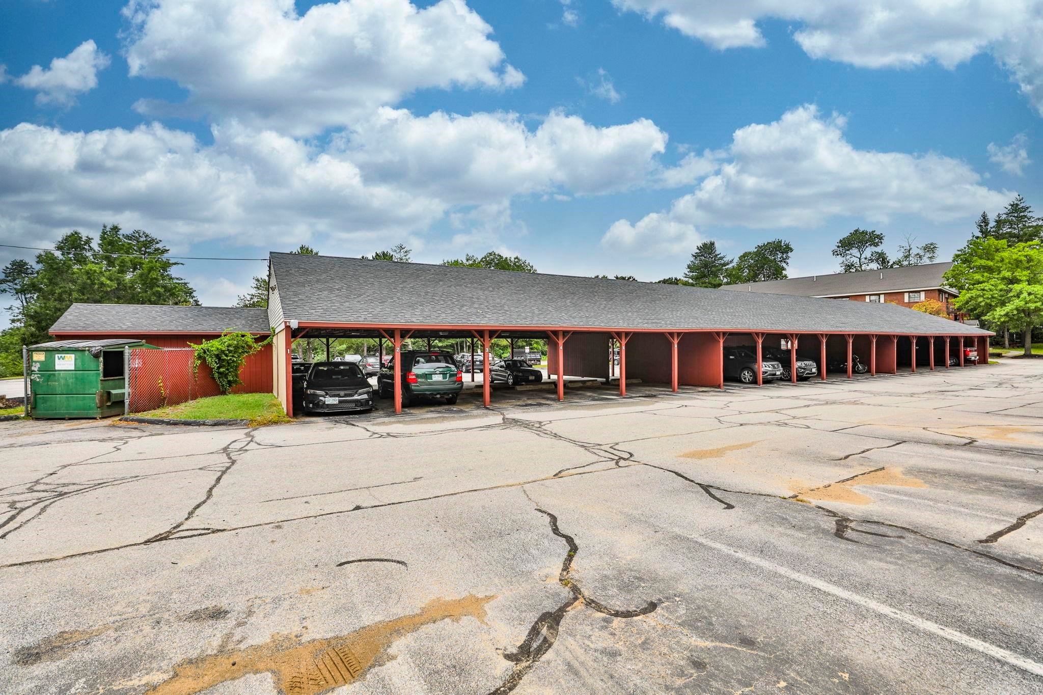 12 East Side Drive 15