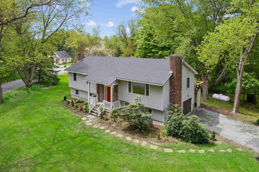 Photo of 5 Granger Circle, Hanover, NH 03755 (MLS # 5091100)