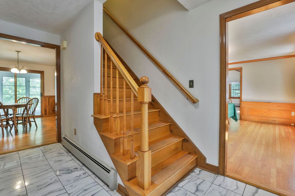 Photo of 69 Stowell Road, Bedford, NH 03110 (MLS # 5090341)