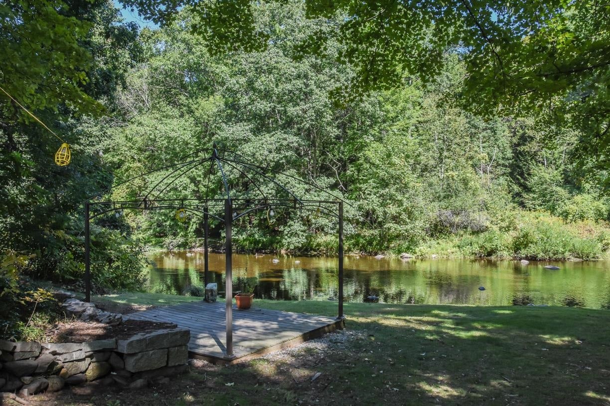62 Intervale Road