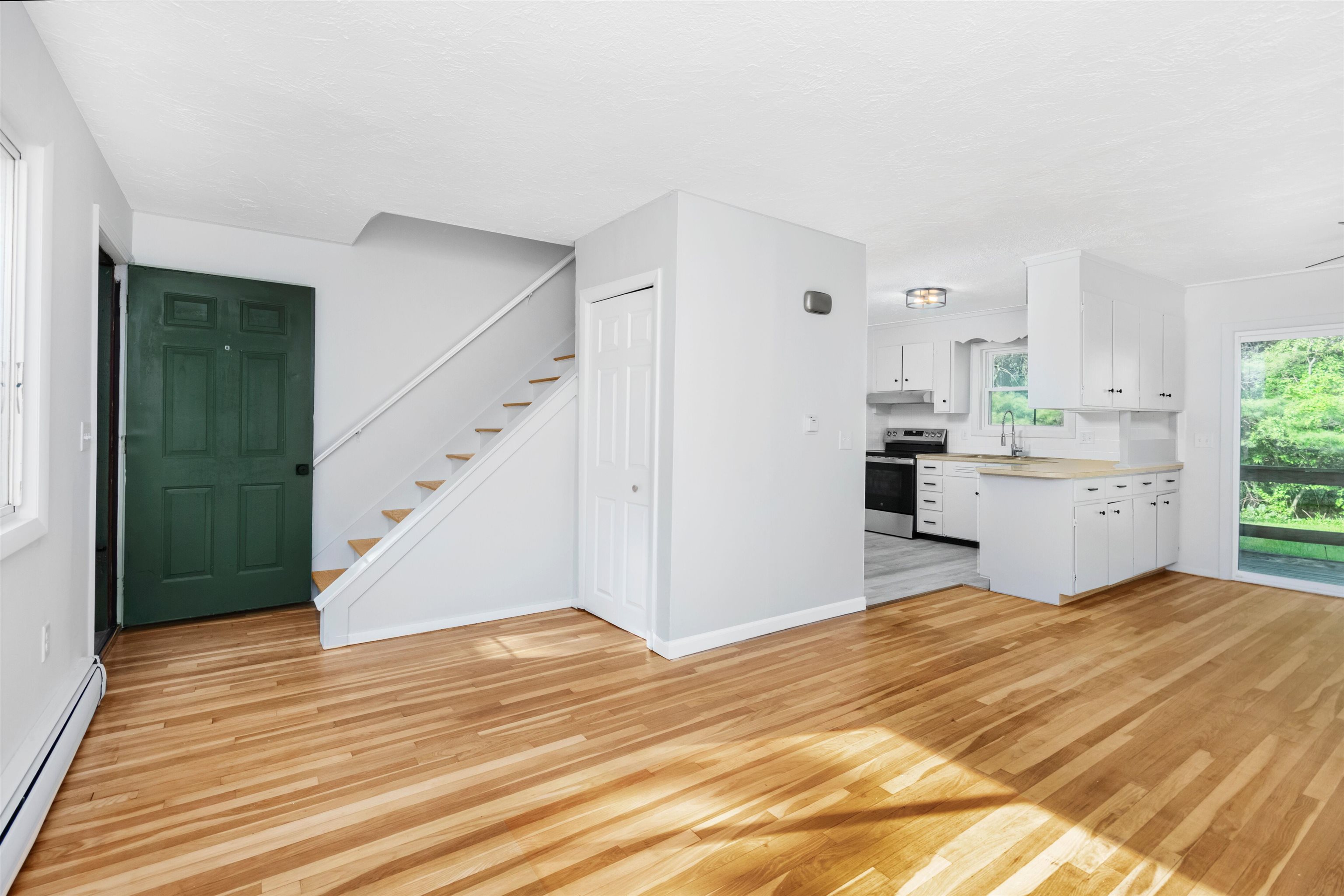 14 Oliver Drive