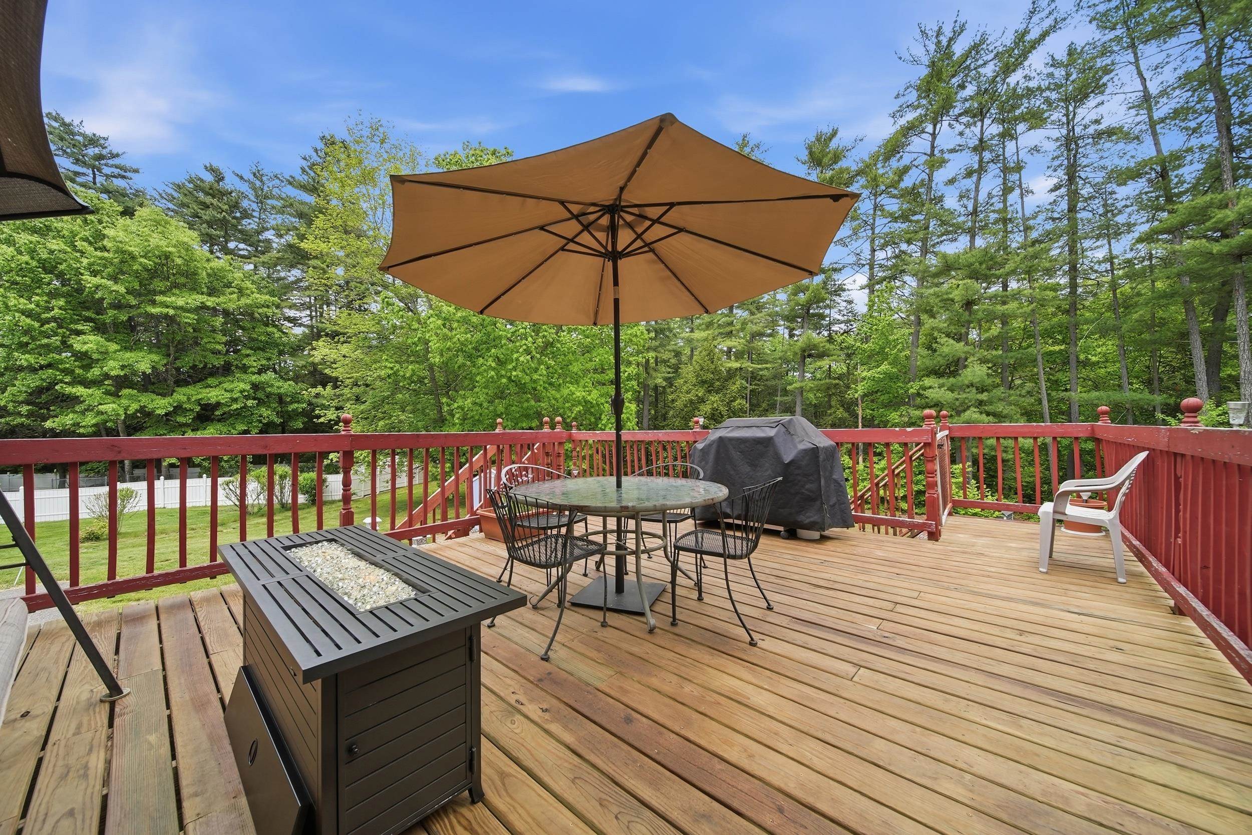35 Iris Drive