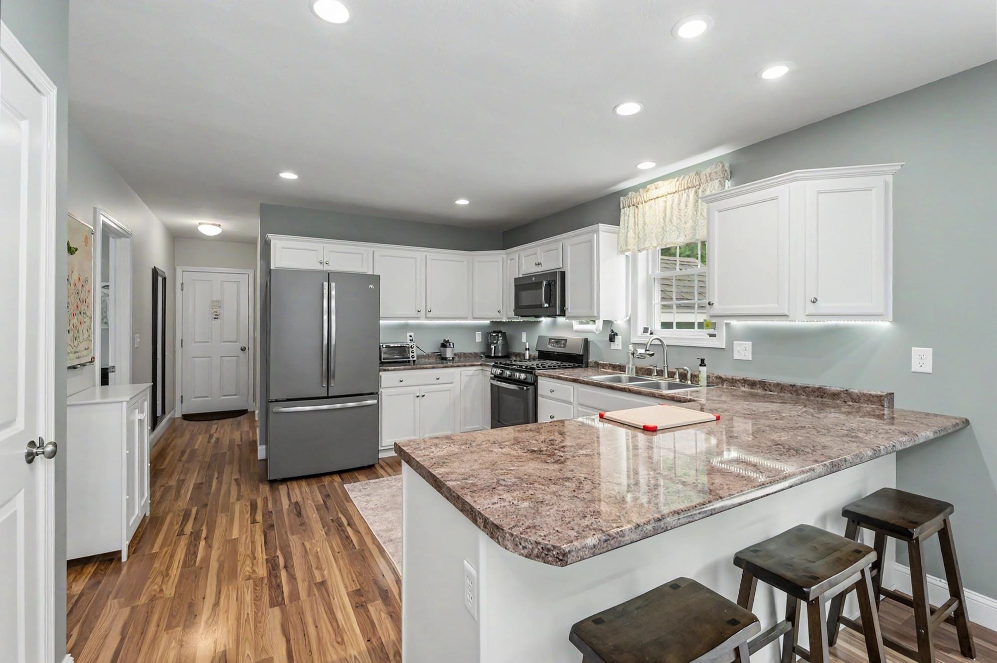 41 Schwinn Drive