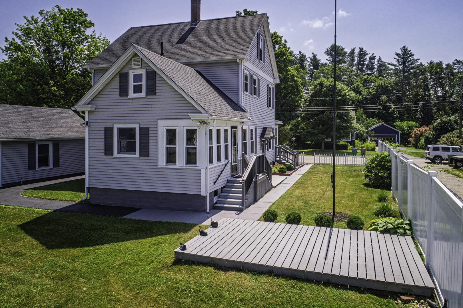 20 Dewey Street