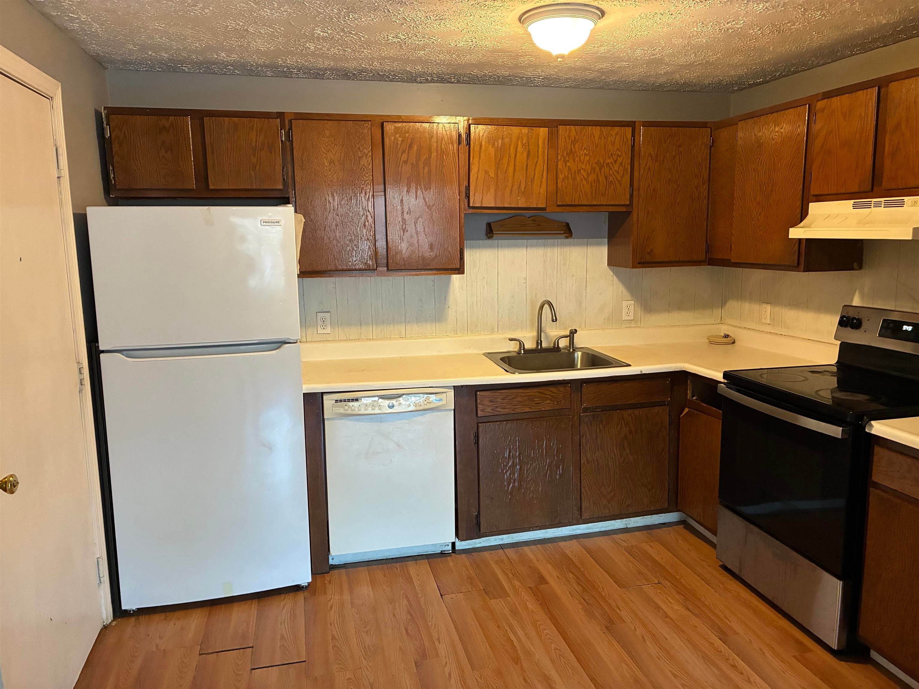 45 Log Street 2A