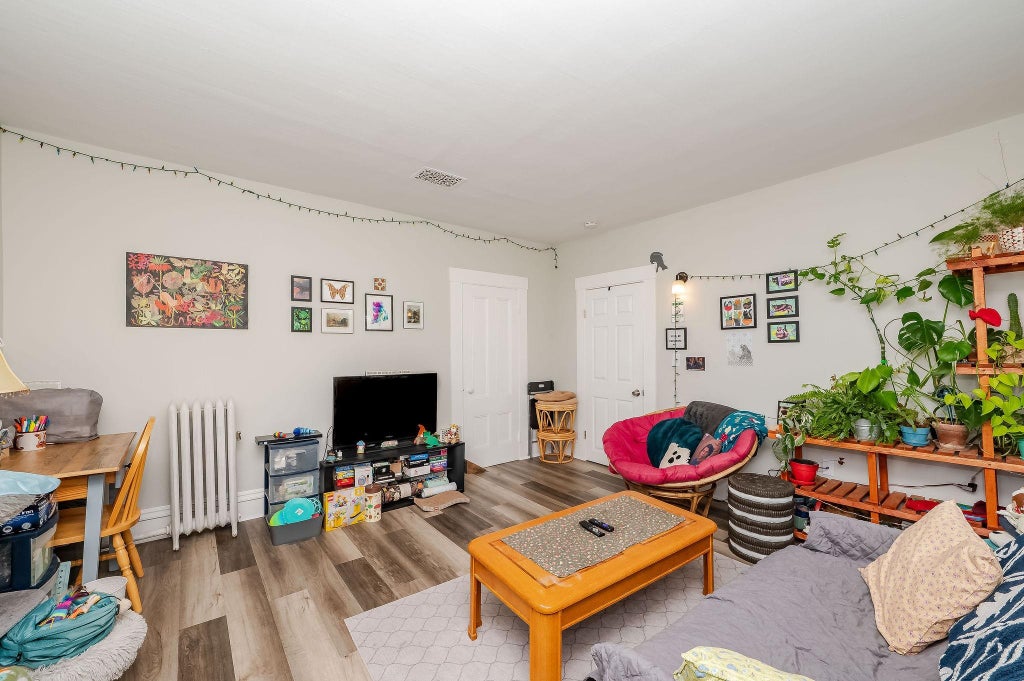 Photo of 26 Cushing Street #B, Dover, NH 03820 (MLS # 5098363)