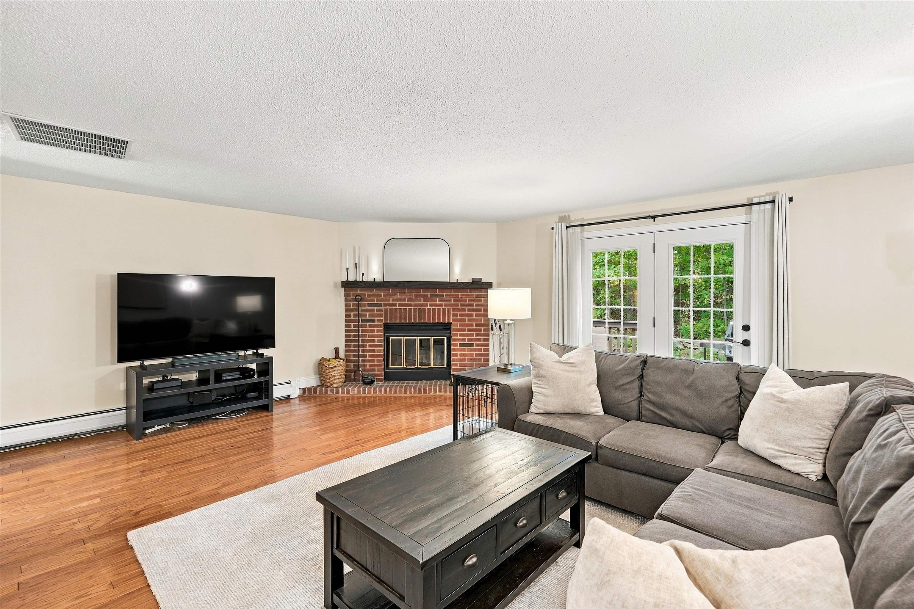 33 Meadowview Circle