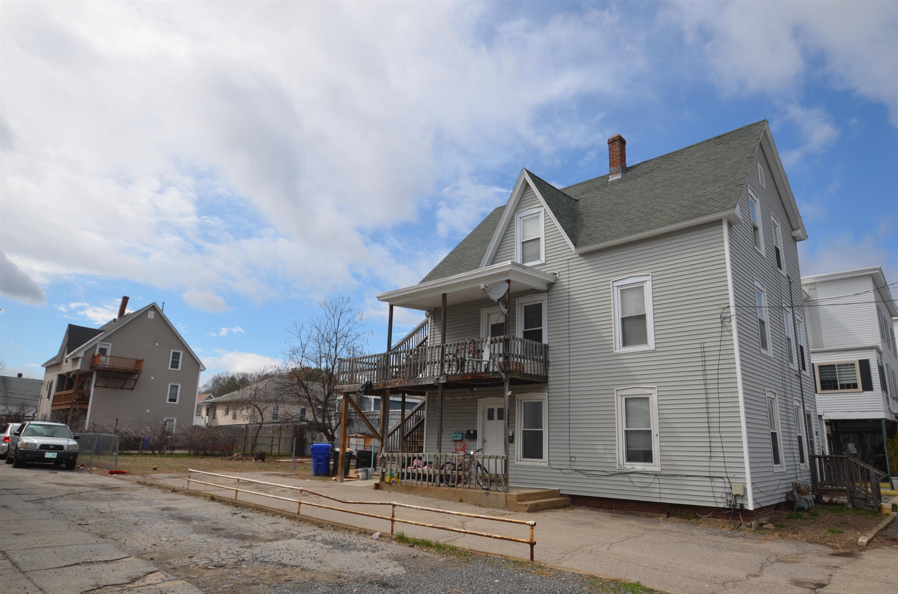 308 Bartlett Street