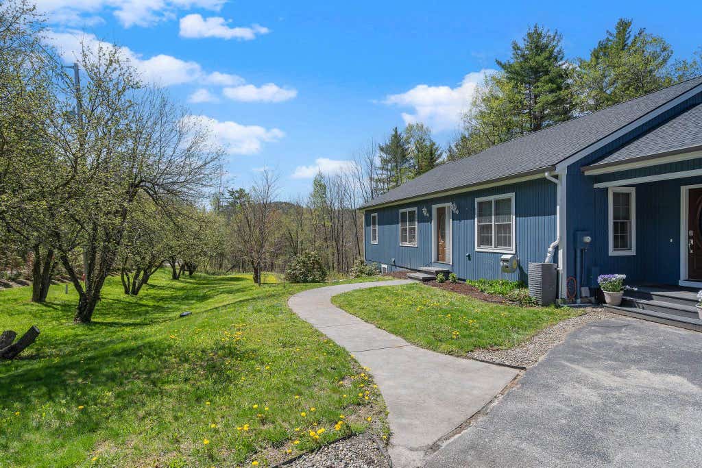Photo of 991 Route 10 N Highway, Grantham, NH 03753 (MLS # 5102656)