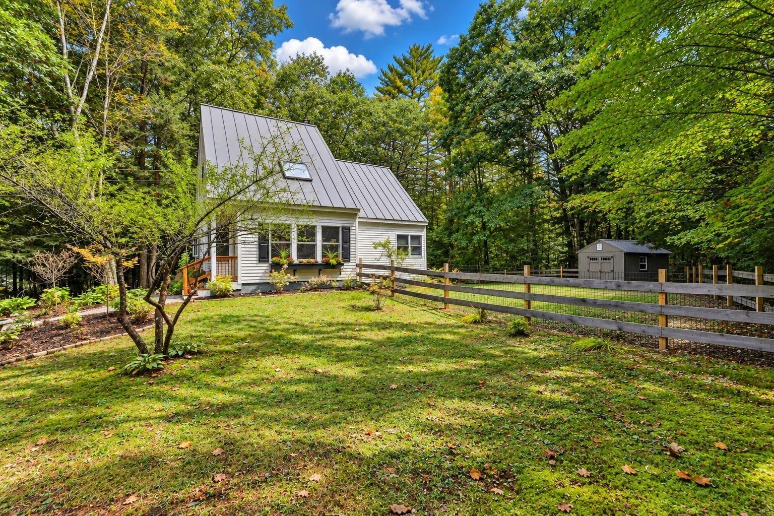 25 Shaw Hill Road