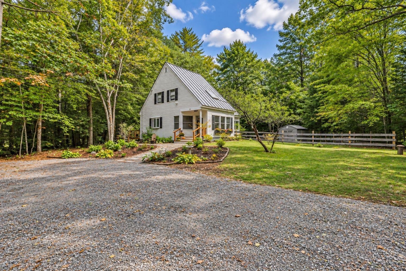 25 Shaw Hill Road