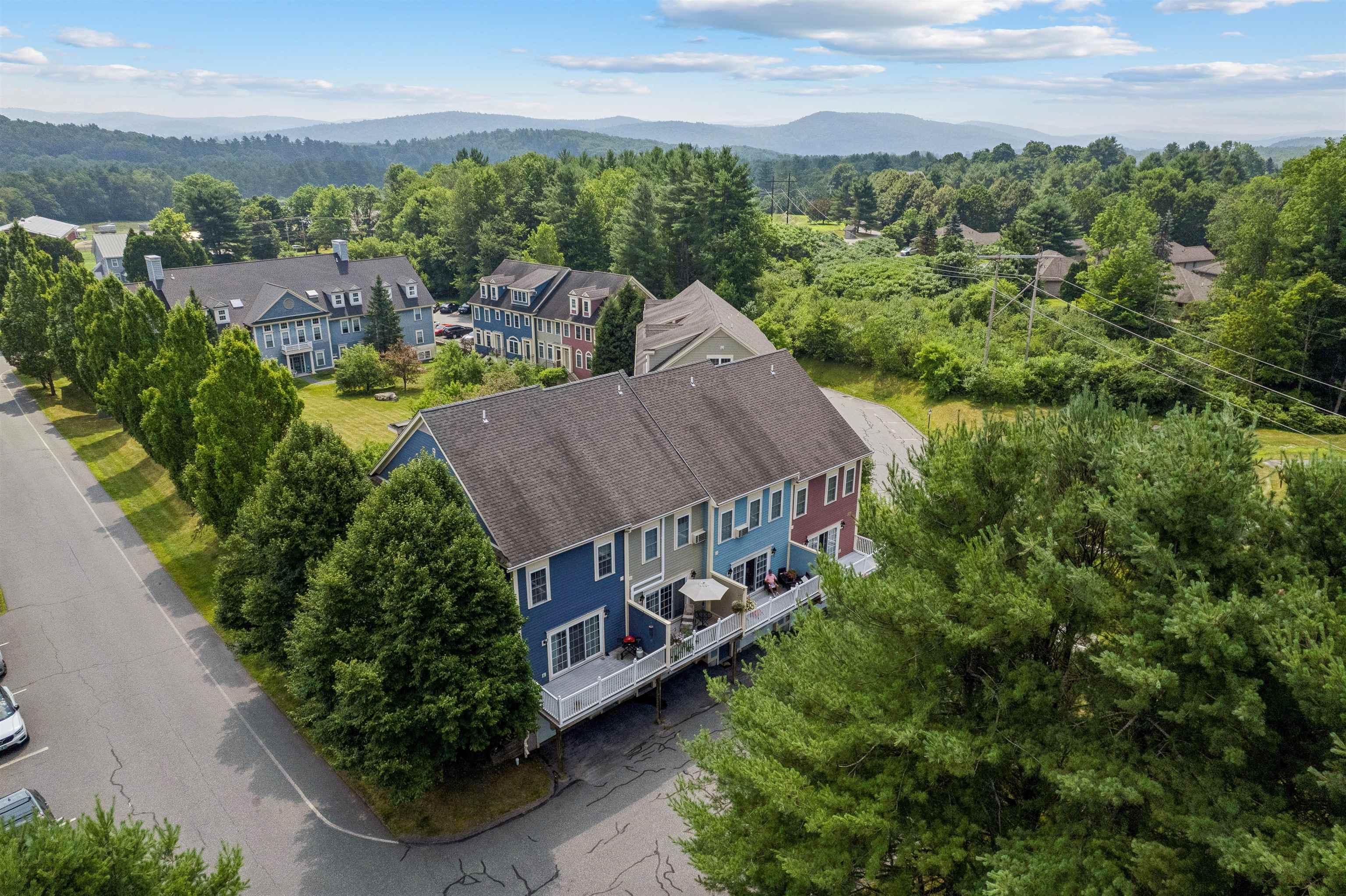 106 Barrister Drive N