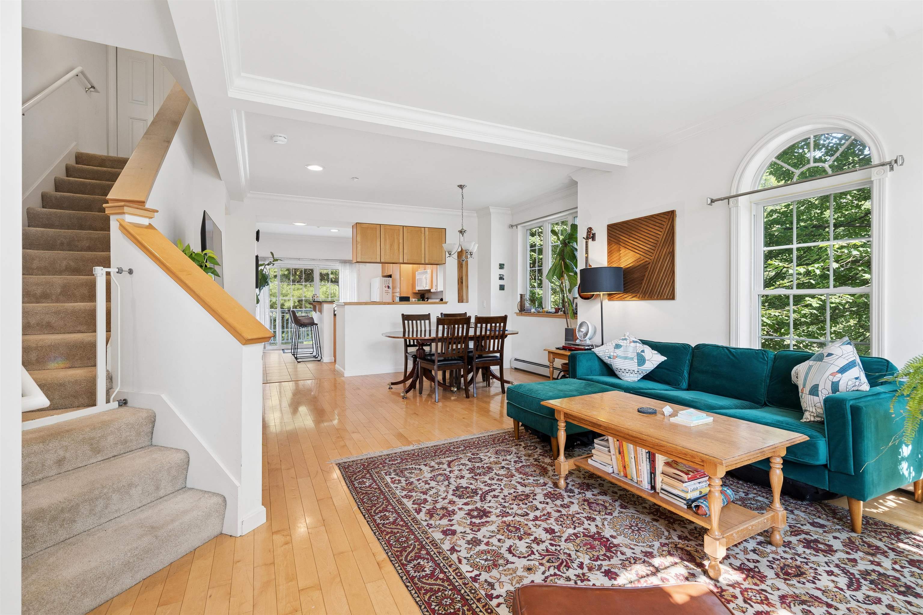 106 Barrister Drive N