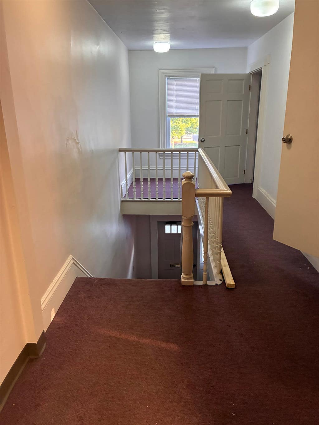Photo of 46 W Broadway Street #2nd floor, Derry, NH 03038 (MLS # 5103704)
