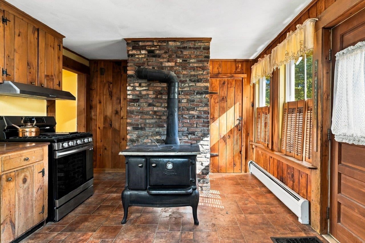 224 Cooper Hill Road