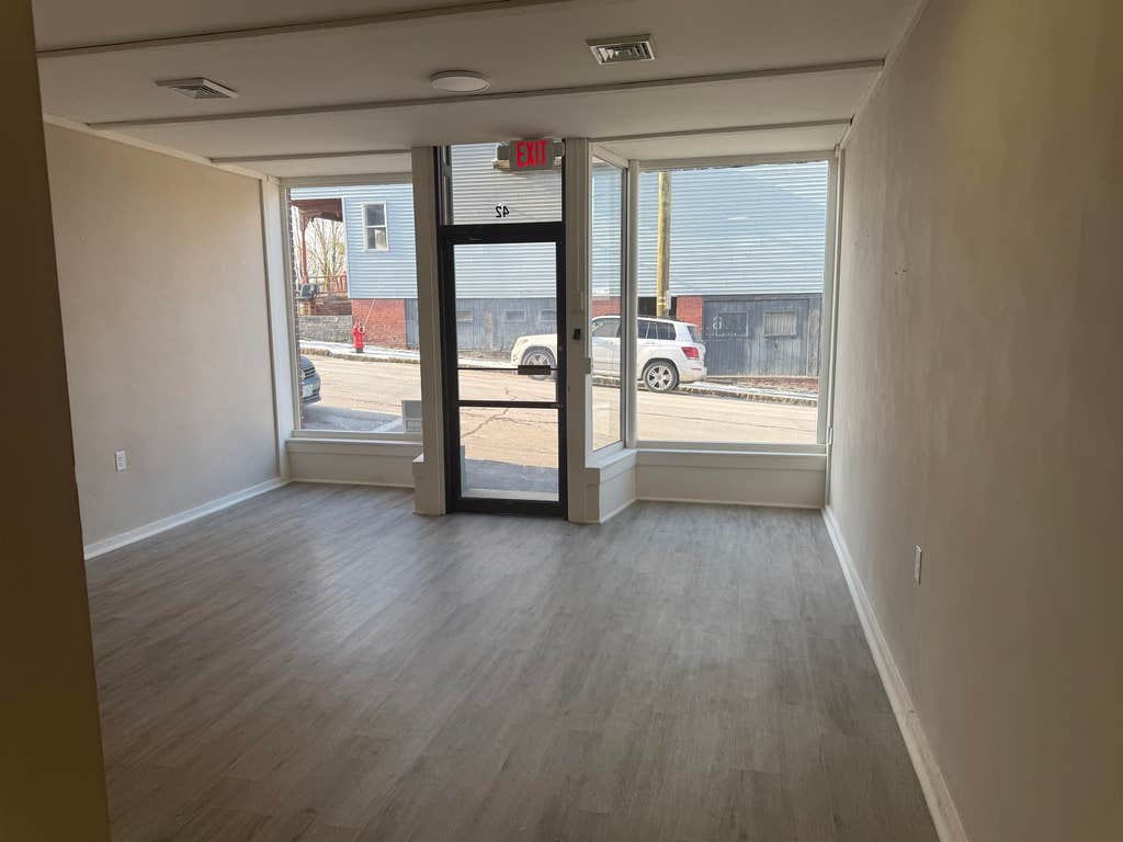 Photo of 42 Franklin Street #A, Franklin, NH 03235 (MLS # 5106239)