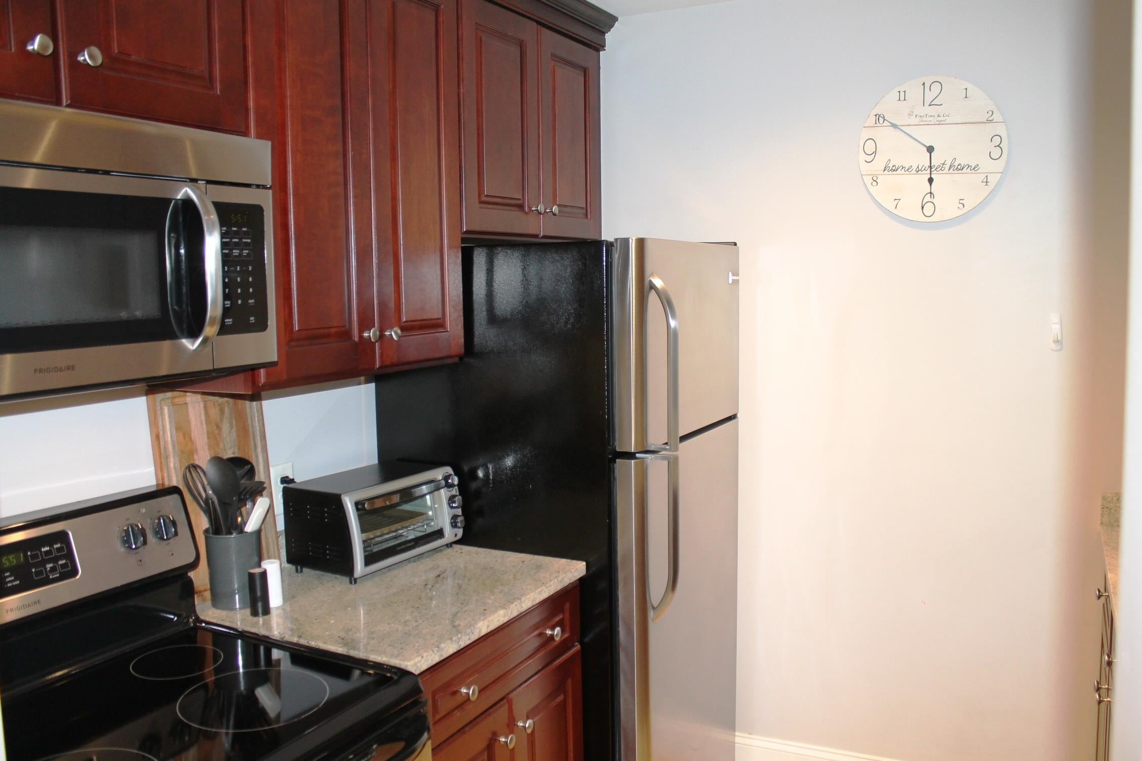 90 Eastern Avenue 203
