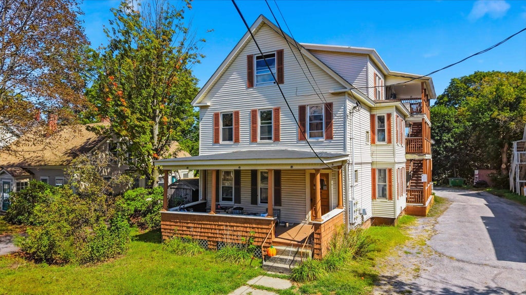 Photo of 220 Broad Street, Claremont, NH 03743 (MLS # 5109972)