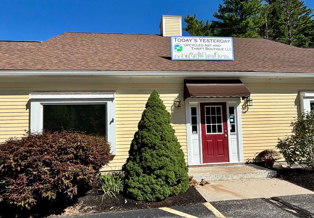 Photo of 294 State Route 101 #Unit 2, Amherst, NH 03031 (MLS # 5109689)