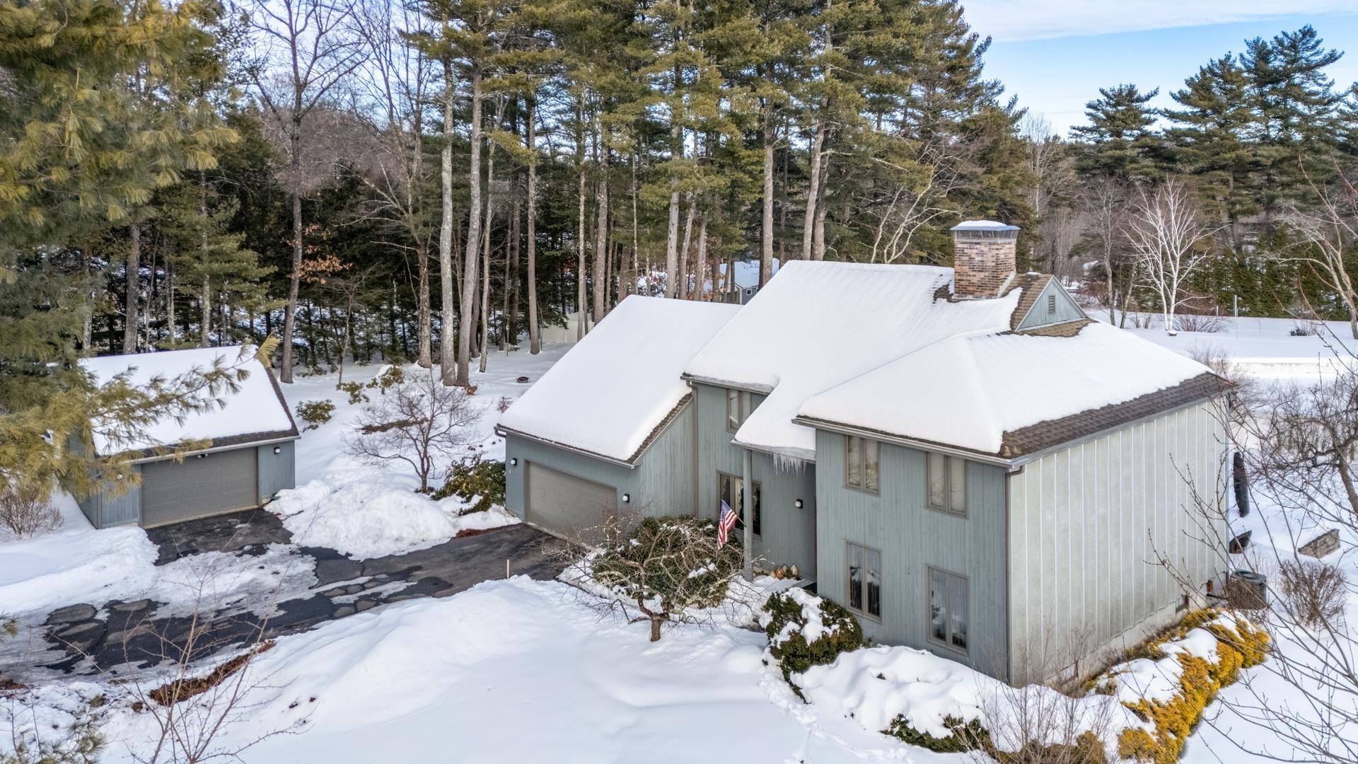 15 Martingale Road