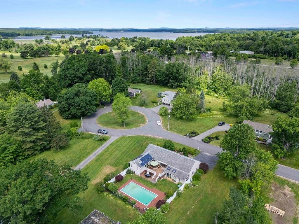 Photo of 3 Fairway Drive, Greenland, NH 03840 (MLS # 5095467)